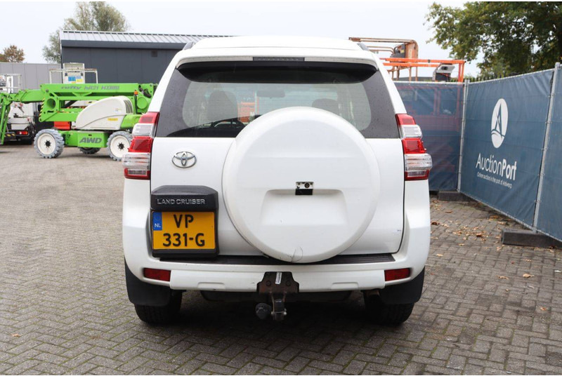 Toyota Land Cruiser - Sedan: billede 5 Toyota Land Cruiser - Sedan: billede 5