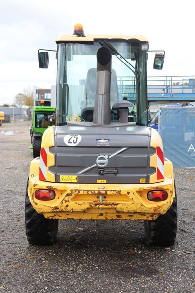 Volvo L30G - Gummihjulslæsser: billede 5 Volvo L30G - Gummihjulslæsser: billede 5