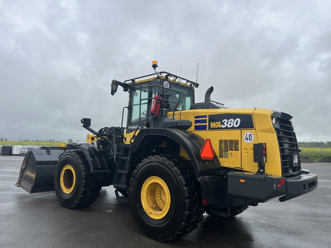 KOMATSU WA 380-8E0 - Gummihjulslæsser: billede 3 KOMATSU WA 380-8E0 - Gummihjulslæsser: billede 3