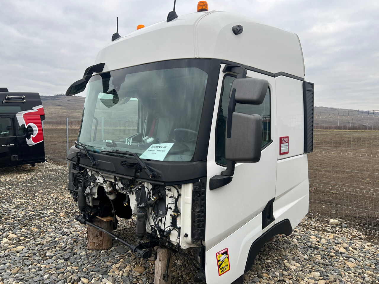 CABINA RENAULT T SLEEPER - Førerhus for Lastbil: billede 3 CABINA RENAULT T SLEEPER - Førerhus for Lastbil: billede 3