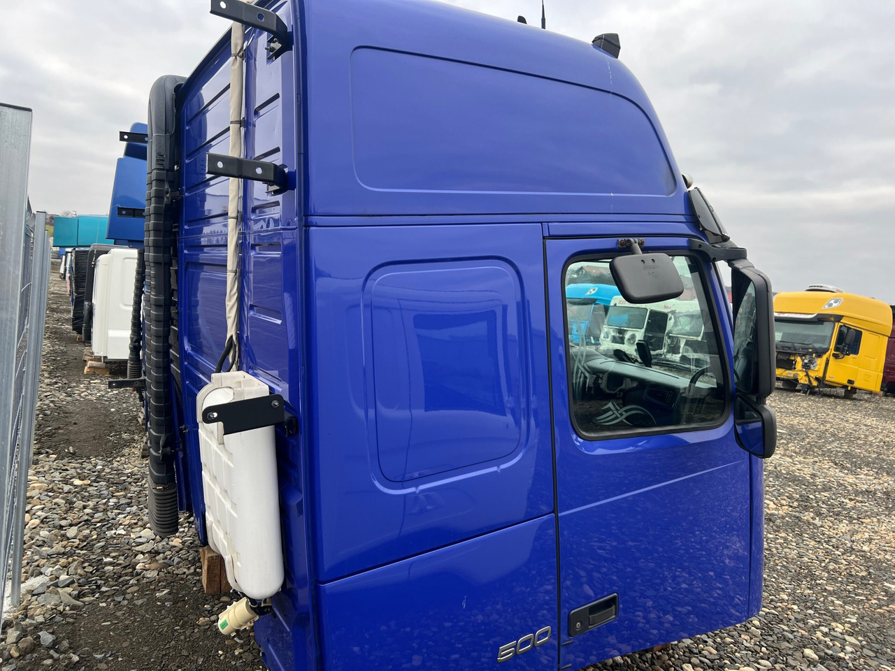 CABINA VOLVO FH13 GLOBETROTTER L2H3 - Førerhus for Lastbil: billede 4 CABINA VOLVO FH13 GLOBETROTTER L2H3 - Førerhus for Lastbil: billede 4