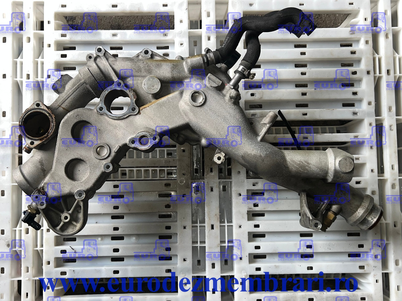 CARCASA POMPA APA MAN TGX D3876 51.06500.7130, 51.06330.5095, 51.06330.3069, 51.06302.3609 - Kølevæskepumpe for Lastbil: billede 2 CARCASA POMPA APA MAN TGX D3876 51.06500.7130, 51.06330.5095, 51.06330.3069, 51.06302.3609 - Kølevæskepumpe for Lastbil: billede 2