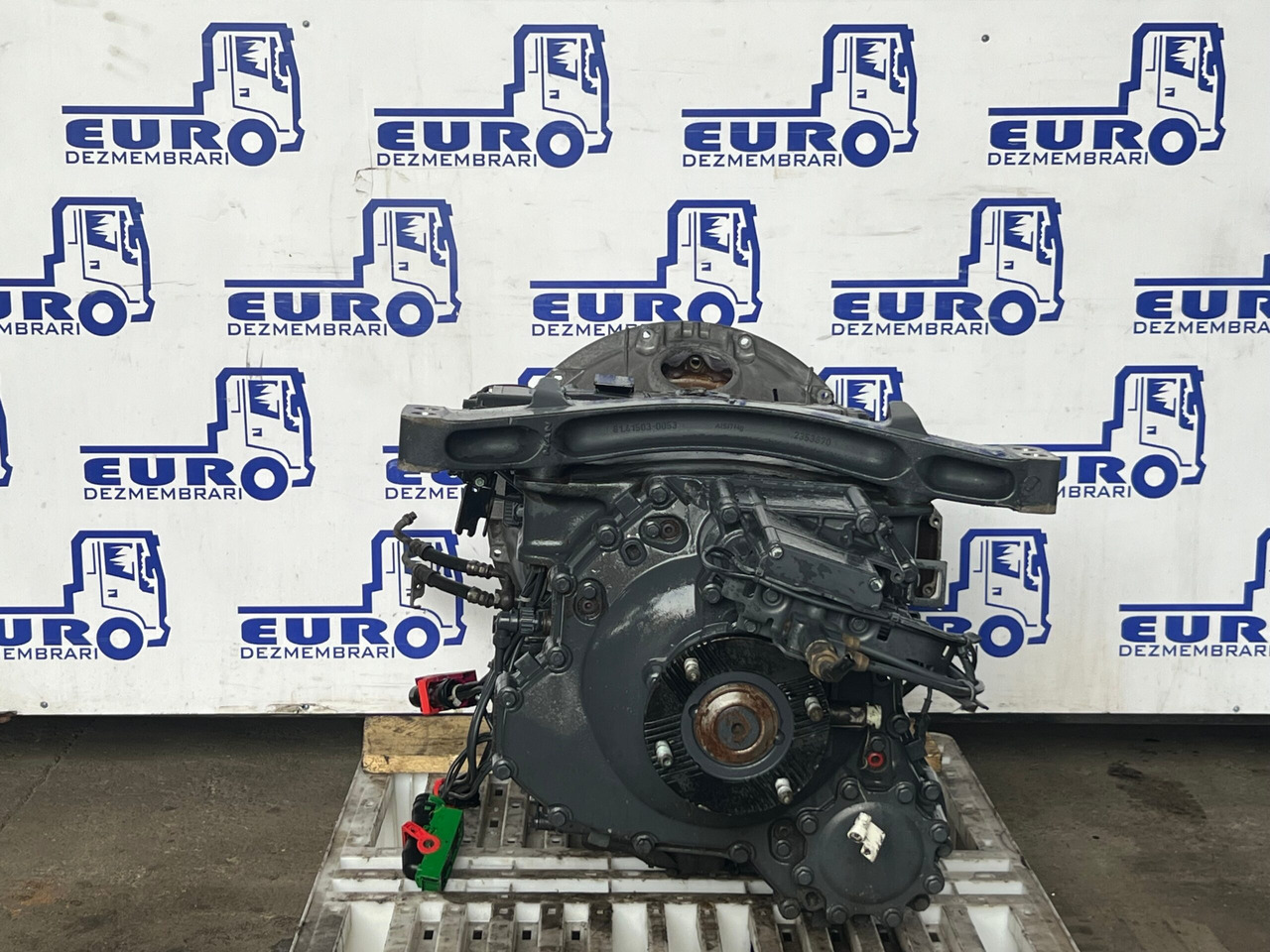 CUTIE DE VITEZE MAN AUTOMATA FARA RETARDER TIPMATIC 14 2700NM DD 81.32004.6415 - Gearkasse for Lastbil: billede 4 CUTIE DE VITEZE MAN AUTOMATA FARA RETARDER TIPMATIC 14 2700NM DD 81.32004.6415 - Gearkasse for Lastbil: billede 4