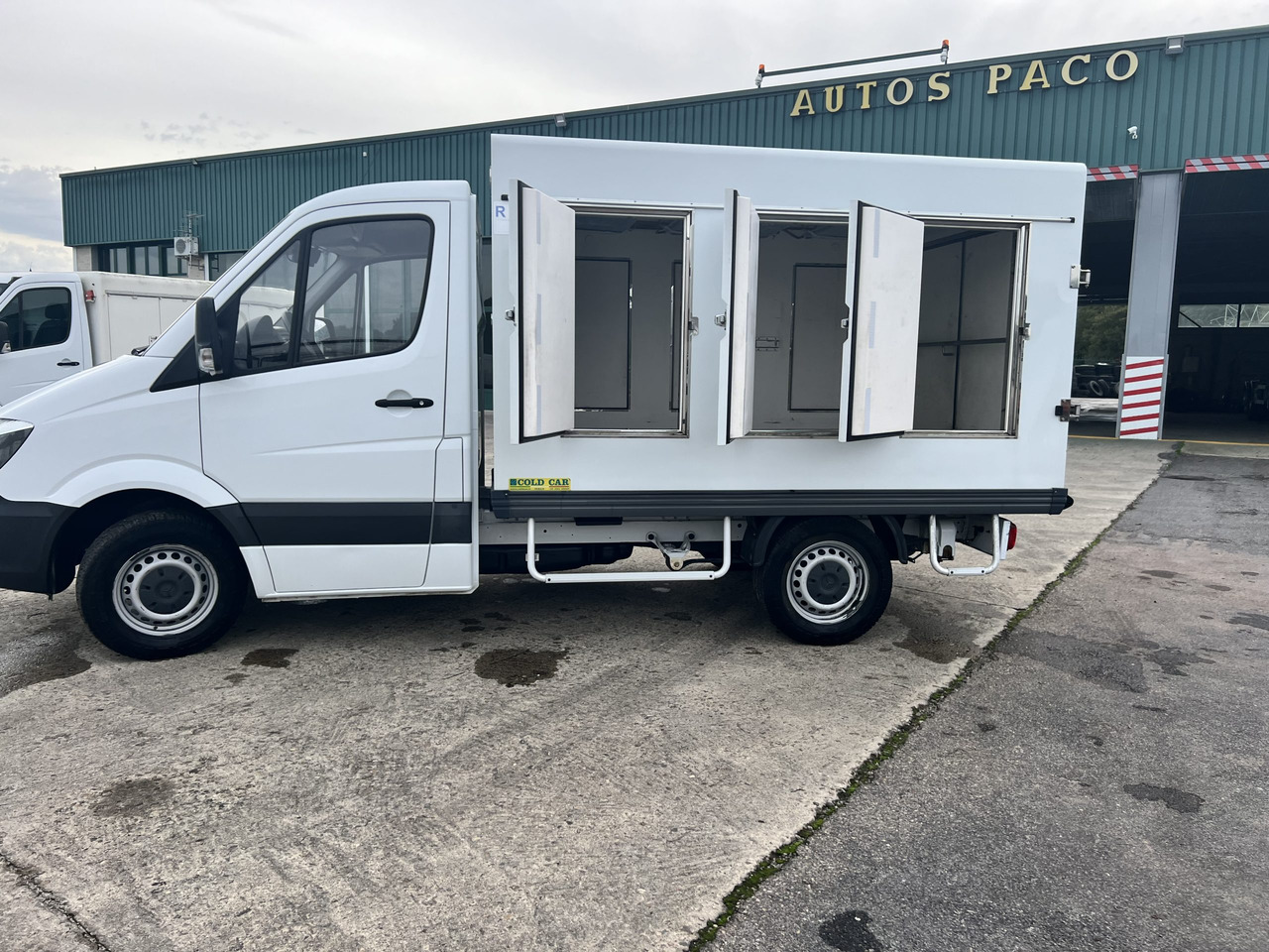 CAMION HELADERO 3.5T MERCEDES SPRINTER - Kølebil: billede 3 CAMION HELADERO 3.5T MERCEDES SPRINTER - Kølebil: billede 3