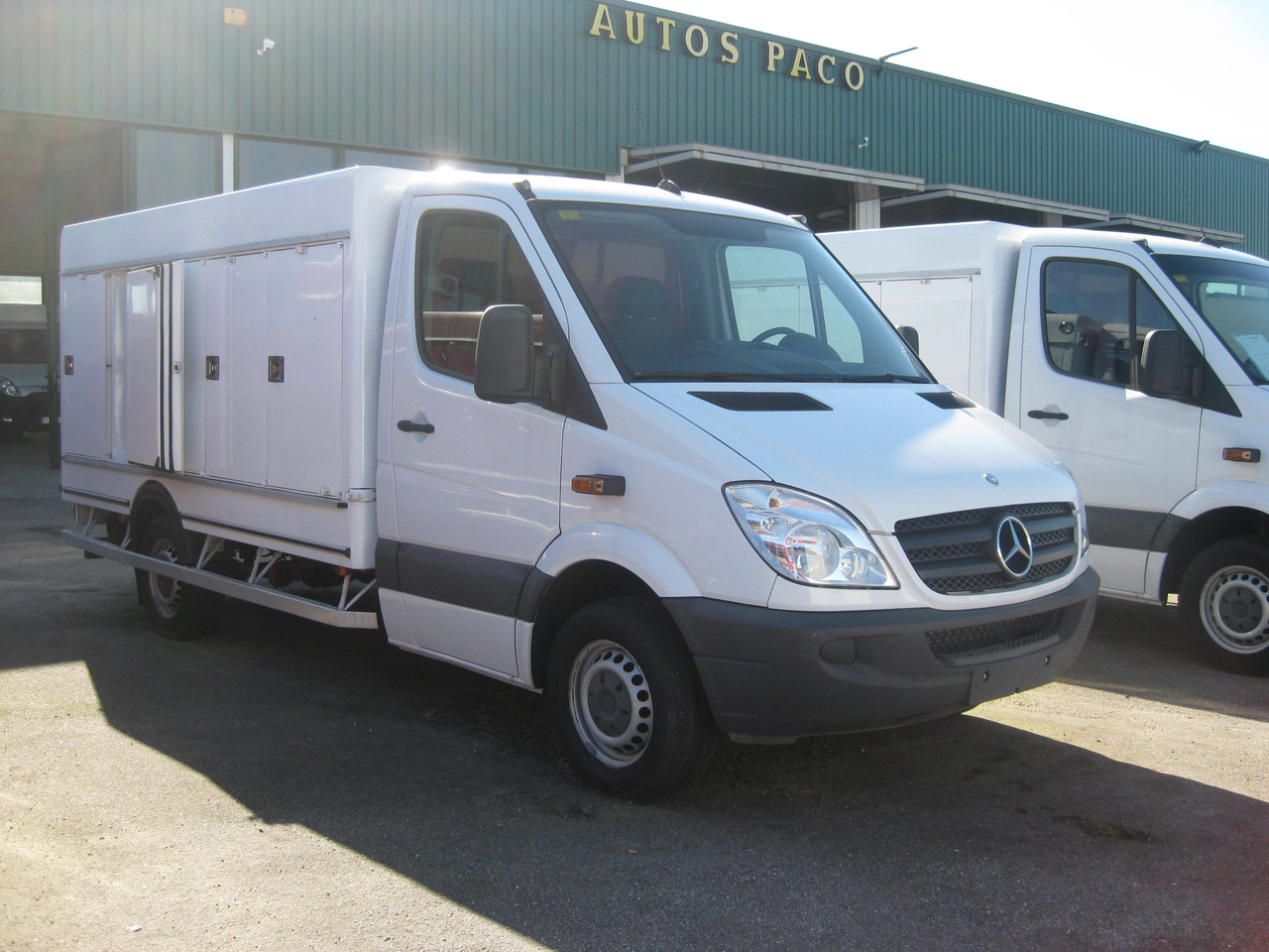 Camión heladero 3500kg MERCEDES SPRINTER - Kølebil: billede 1 Camión heladero 3500kg MERCEDES SPRINTER - Kølebil: billede 1