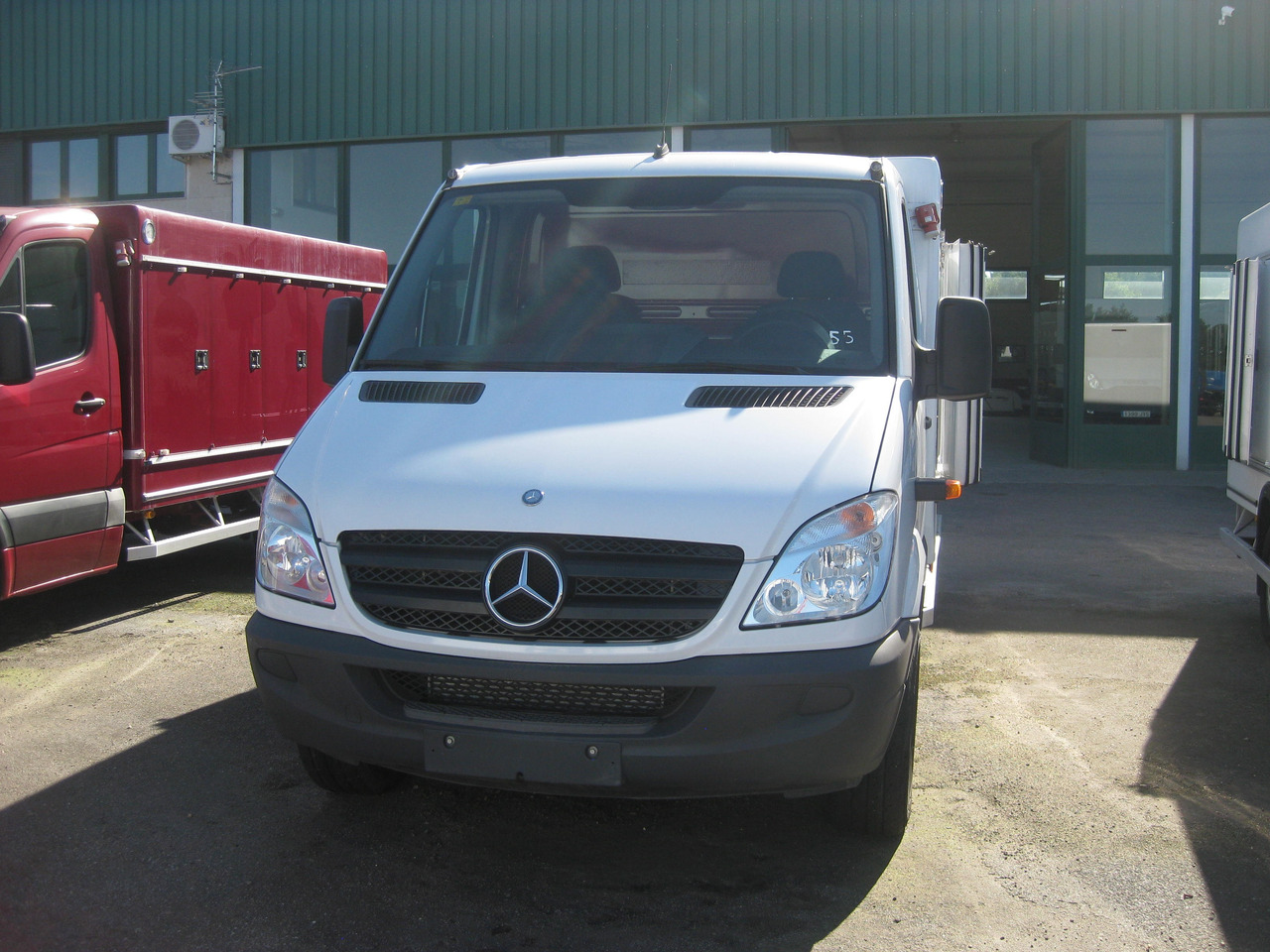 FRIGORÍFICO MERCEDES 313CDI - Kølebil: billede 2 FRIGORÍFICO MERCEDES 313CDI - Kølebil: billede 2