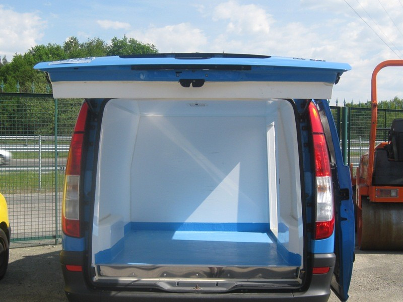 FURGONETA FRIGORIFICA MERCEDES VITO111 CDI - Kølebil: billede 5 FURGONETA FRIGORIFICA MERCEDES VITO111 CDI - Kølebil: billede 5