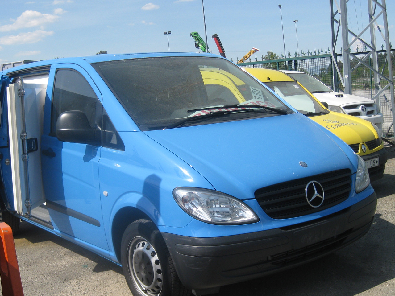 FURGONETA FRIGORIFICA MERCEDES VITO111 CDI - Kølebil: billede 1 FURGONETA FRIGORIFICA MERCEDES VITO111 CDI - Kølebil: billede 1