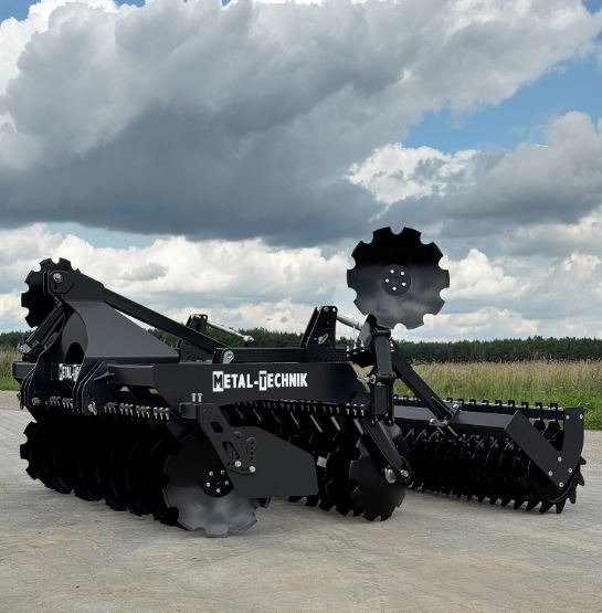 METAL-TECHNIK Brona talerzowa 2,7 m / Scheibenegge / дисковая борона / disc harrow - Tallerkenharve: billede 4 METAL-TECHNIK Brona talerzowa 2,7 m / Scheibenegge / дисковая борона / disc harrow - Tallerkenharve: billede 4