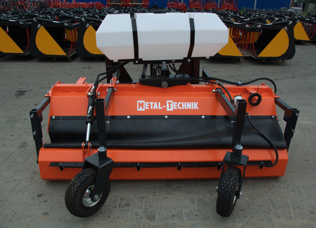Metal-Technik Zamiatarka 1400 mm / Kehrmaschine 1400 mm/Sweeper 1400 mm/ Подметальная машина 1400 мм - Børste til fejemaskiner: billede 5 Metal-Technik Zamiatarka 1400 mm / Kehrmaschine 1400 mm/Sweeper 1400 mm/ Подметальная машина 1400 мм - Børste til fejemaskiner: billede 5