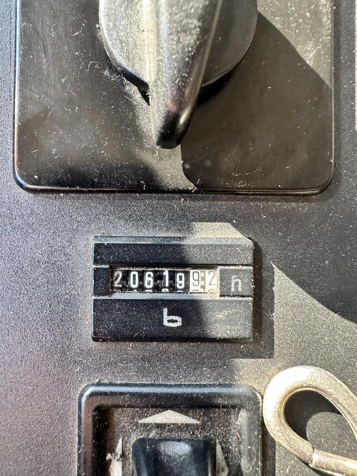 Leje en  Liebherr LTM 1040-2.1 (06 - 051 510) Liebherr LTM 1040-2.1 (06 - 051 510): billede 13 Leje en  Liebherr LTM 1040-2.1 (06 - 051 510) Liebherr LTM 1040-2.1 (06 - 051 510): billede 13