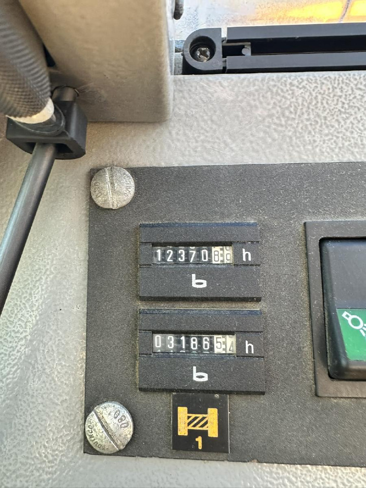 Leje en  Liebherr LTM 1040-2.1 (06 - 051 510) Liebherr LTM 1040-2.1 (06 - 051 510): billede 15 Leje en  Liebherr LTM 1040-2.1 (06 - 051 510) Liebherr LTM 1040-2.1 (06 - 051 510): billede 15