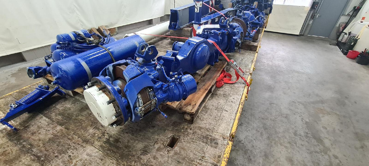 Liebherr Zubehör = LTM 1030-2.1 / diverse Teile und Komponenten - Reservedel for Entreprenørmaskin: billede 4 Liebherr Zubehör = LTM 1030-2.1 / diverse Teile und Komponenten - Reservedel for Entreprenørmaskin: billede 4