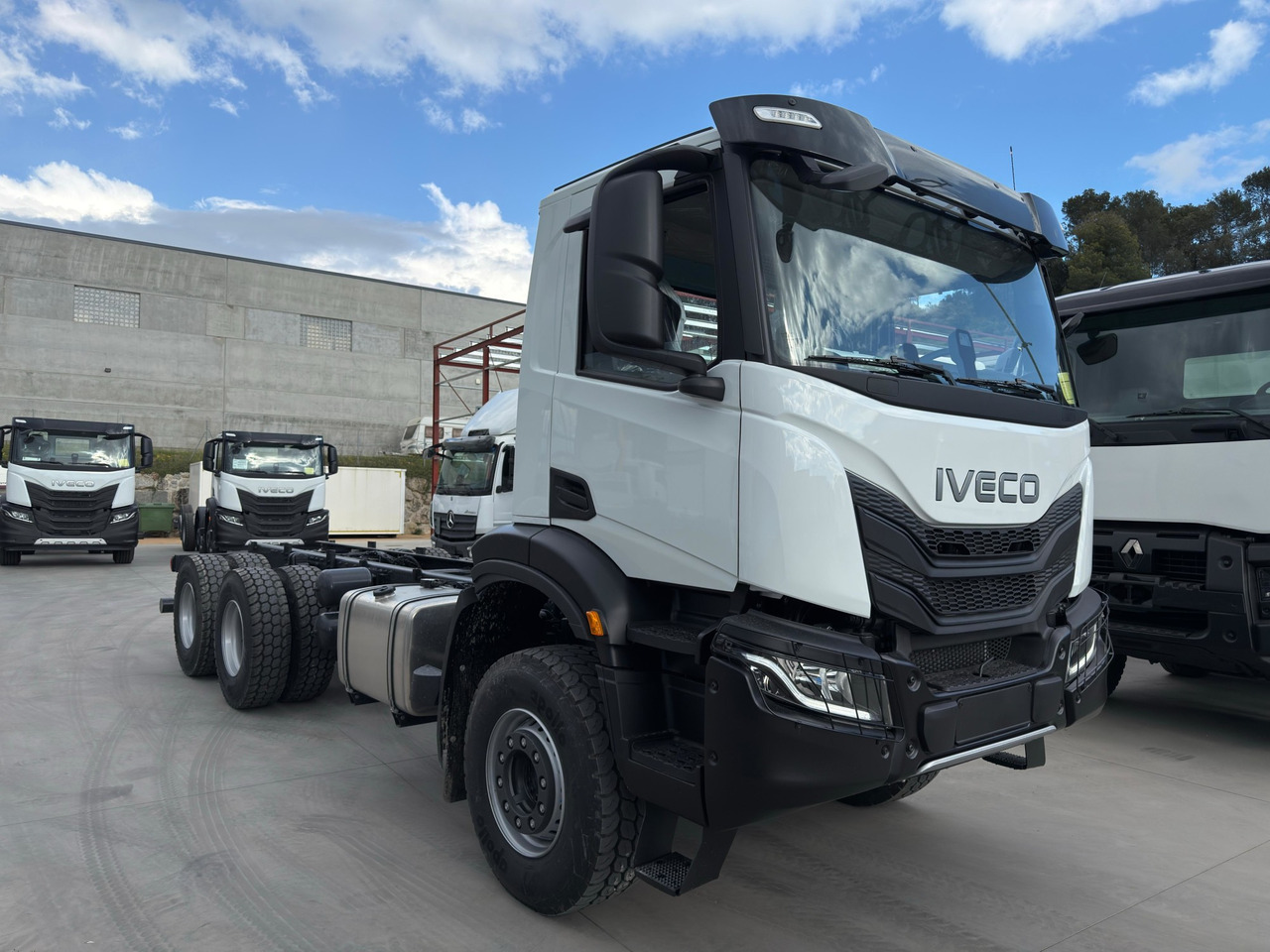 IVECO AD380T46 6x4 E6 (Chassis) - Lastbil chassis: billede 2 IVECO AD380T46 6x4 E6 (Chassis) - Lastbil chassis: billede 2