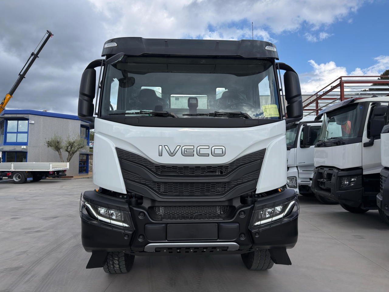 IVECO AD380T46 6x4 E6 (Chassis) - Lastbil chassis: billede 3 IVECO AD380T46 6x4 E6 (Chassis) - Lastbil chassis: billede 3