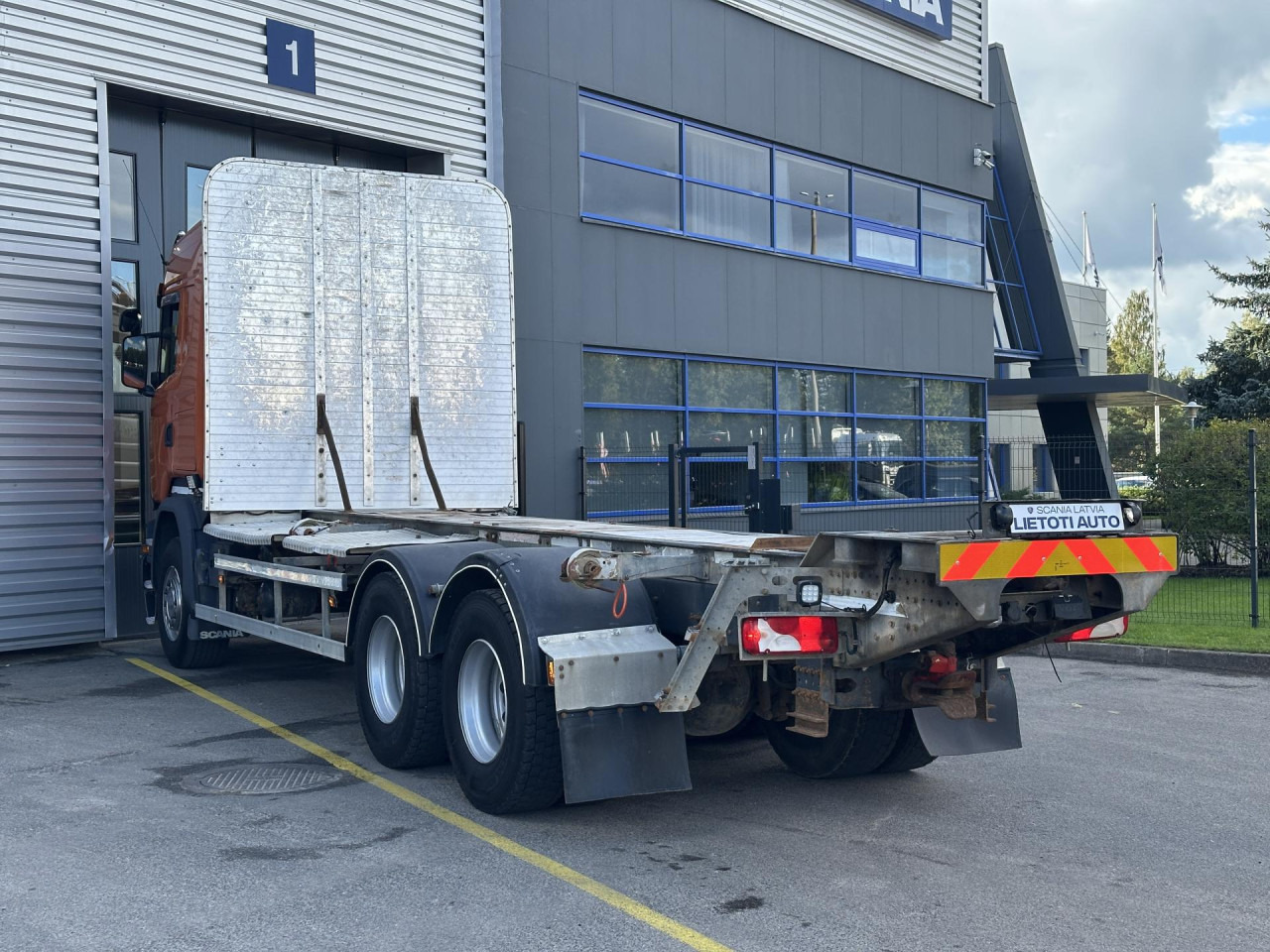 SCANIA R 450 CB6x4HHZ - Lastbil chassis: billede 5 SCANIA R 450 CB6x4HHZ - Lastbil chassis: billede 5