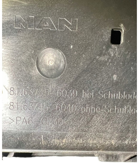 MAN - Instrumentbræt: billede 2 MAN - Instrumentbræt: billede 2