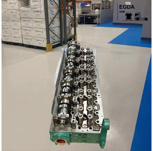 Volvo Cylinder head - Motor: billede 5 Volvo Cylinder head - Motor: billede 5