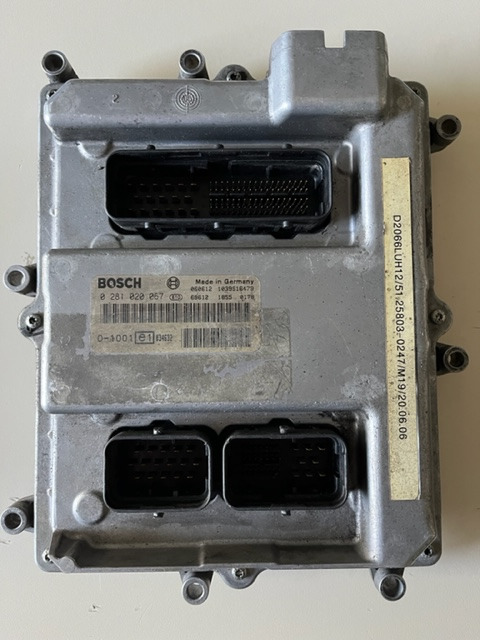 BOSCH Bosch 0281020067 - Kontrol blok for Bybus: billede 1 BOSCH Bosch 0281020067 - Kontrol blok for Bybus: billede 1