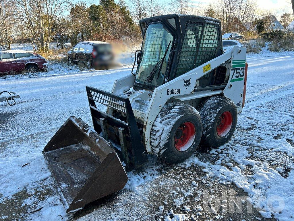 Bobcat 753 & Redskap - Skridstyret minilæsser: billede 1 Bobcat 753 & Redskap - Skridstyret minilæsser: billede 1