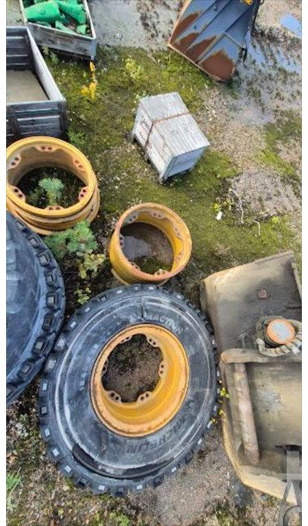 Cat 772 - Komplet hjul for Entreprenørmaskin: billede 3 Cat 772 - Komplet hjul for Entreprenørmaskin: billede 3