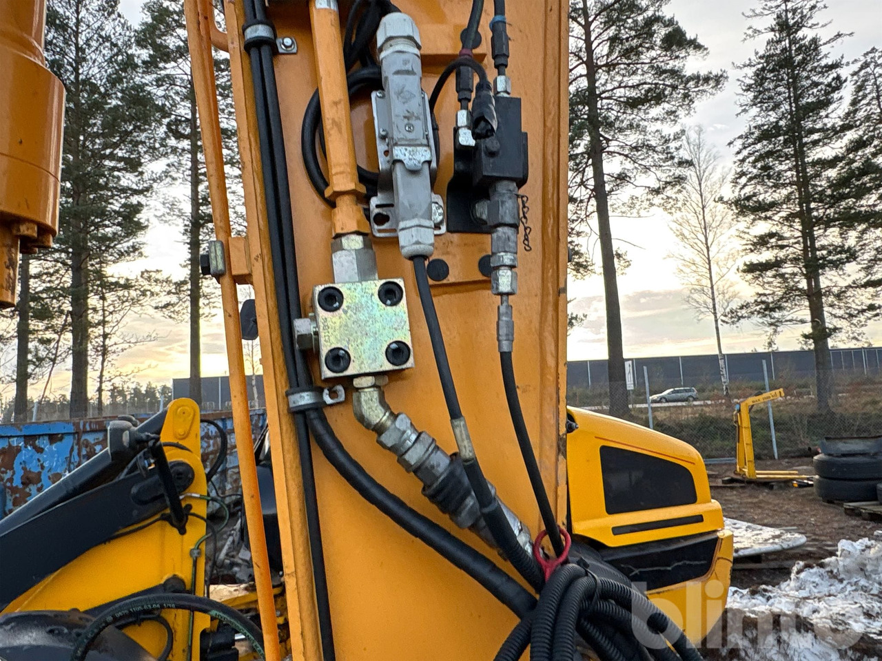 Bæltegravemaskine Hyundai Robex 80CR-9A: billede 27