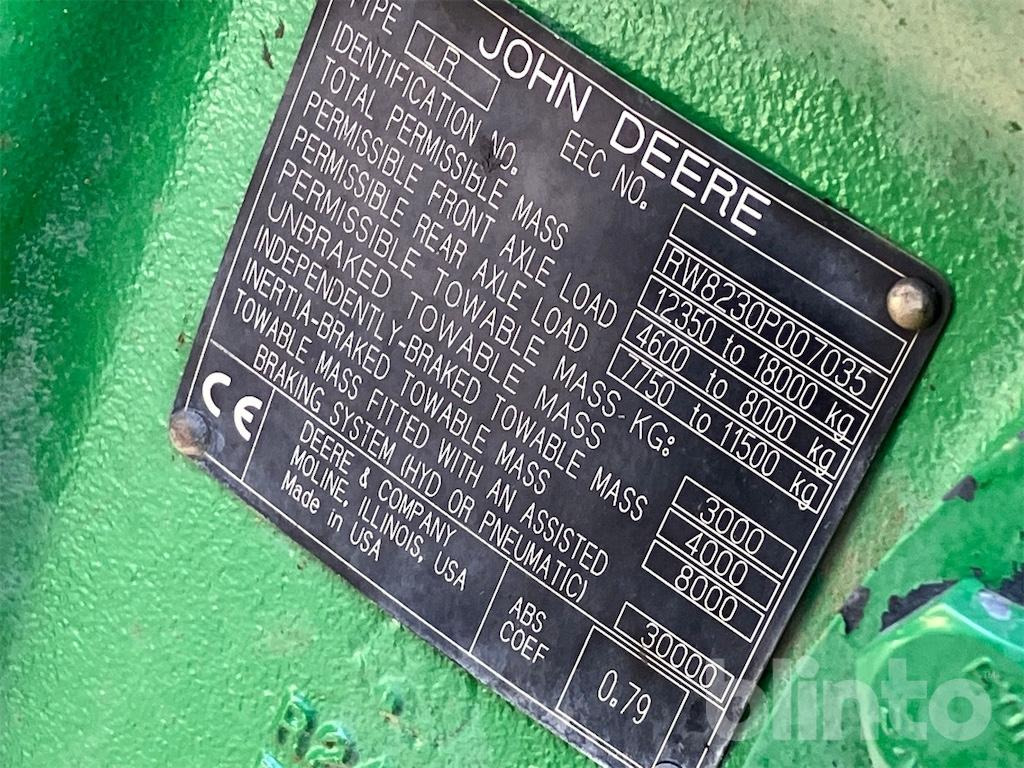 John Deere 8230 ILS Power Shift (2007) - Traktor: billede 5 John Deere 8230 ILS Power Shift (2007) - Traktor: billede 5