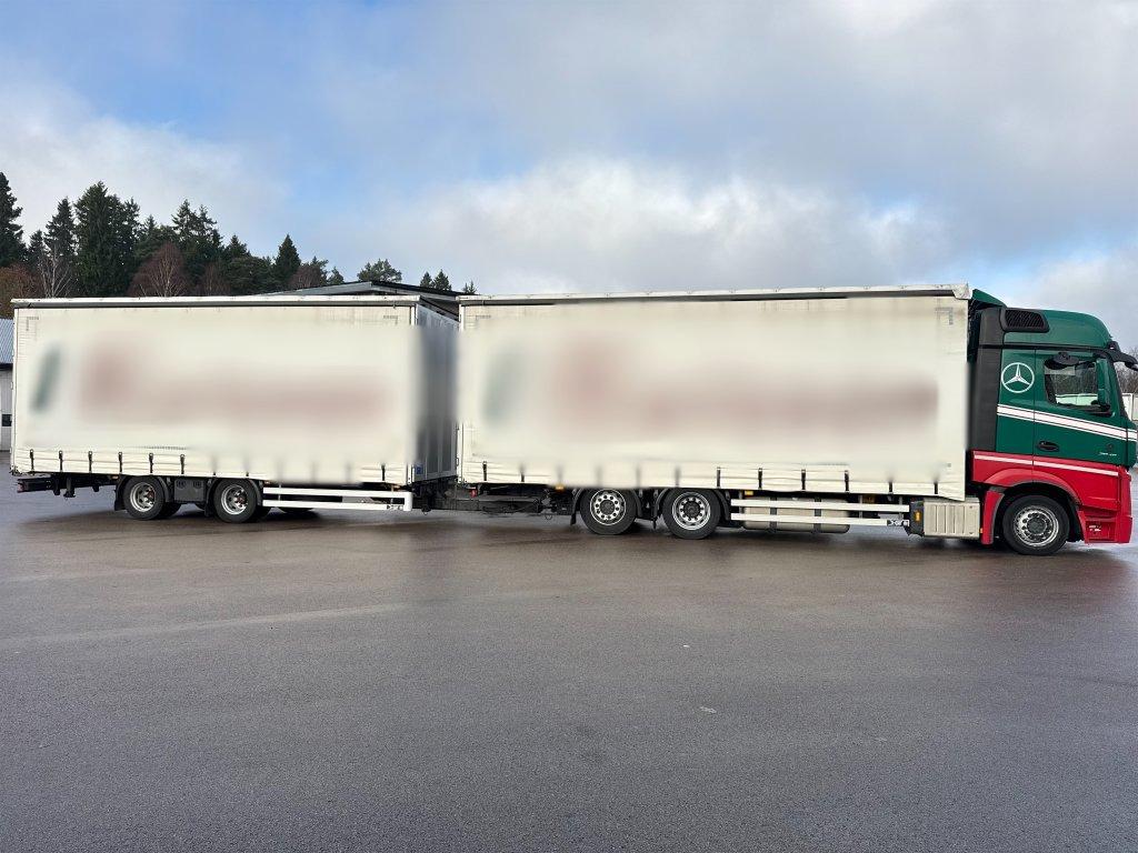 MERCEDES-BENZ/GNIOTPOL - Lastbil med presenning: billede 4 MERCEDES-BENZ/GNIOTPOL - Lastbil med presenning: billede 4