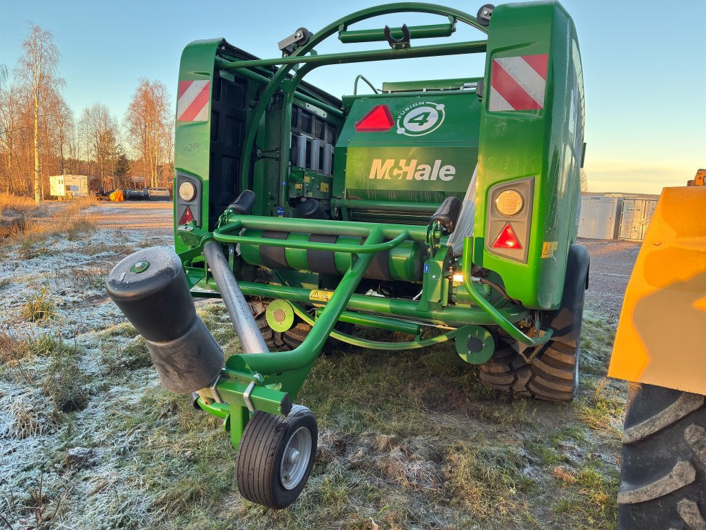 Mchale Fusion 4 - Rundballepresse, Indpakker: billede 4 Mchale Fusion 4 - Rundballepresse, Indpakker: billede 4