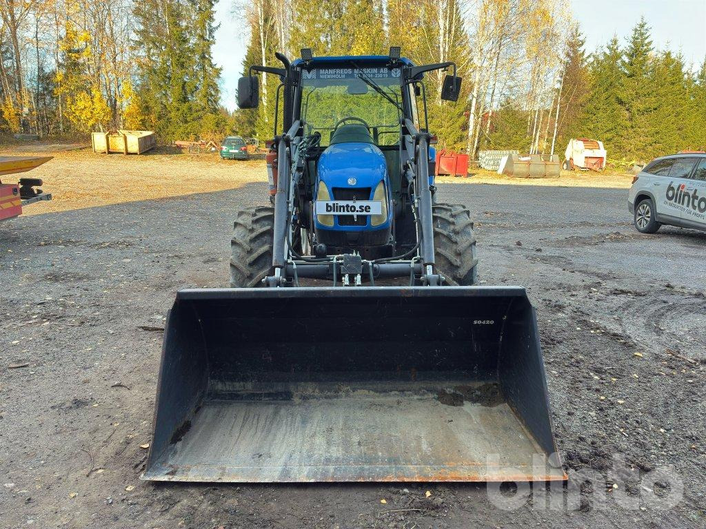 NEW HOLLAND TL70A 4WD - Traktor: billede 2 NEW HOLLAND TL70A 4WD - Traktor: billede 2
