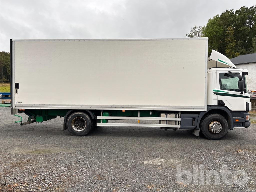 SCANIA P94D 230 - Lastbil varevogn: billede 2 SCANIA P94D 230 - Lastbil varevogn: billede 2