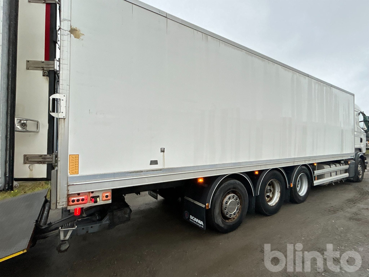 SCANIA R410LN8X4*4HNB - Kølevogn lastbil: billede 4 SCANIA R410LN8X4*4HNB - Kølevogn lastbil: billede 4