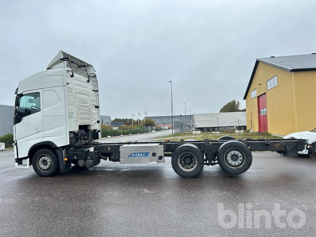 Lastbil chassis VOLVO FH 6x2: billede 8