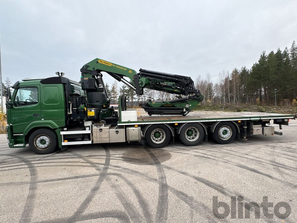 VOLVO FM 460 8x4 Tridem - Lastbil med lad, Lastbil med kran: billede 2 VOLVO FM 460 8x4 Tridem - Lastbil med lad, Lastbil med kran: billede 2
