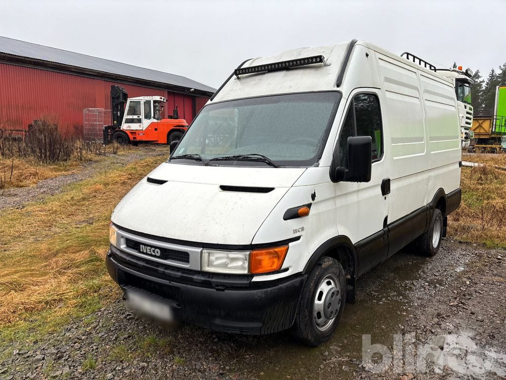 IVECO DAILY 35C15 - Varebil: billede 1 IVECO DAILY 35C15 - Varebil: billede 1