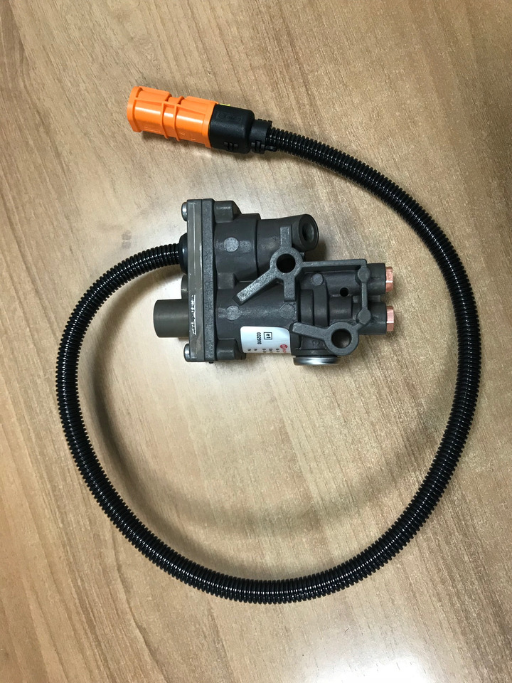 VALVOLA FRENO MOTORE - RIF. MAN 51521600002 - Bremseventil for Lastbil: billede 1 VALVOLA FRENO MOTORE - RIF. MAN 51521600002 - Bremseventil for Lastbil: billede 1