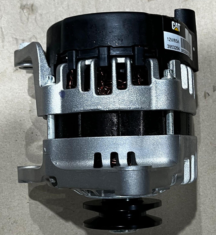 CATERPILLAR - Generator for Entreprenørmaskin: billede 1 CATERPILLAR - Generator for Entreprenørmaskin: billede 1