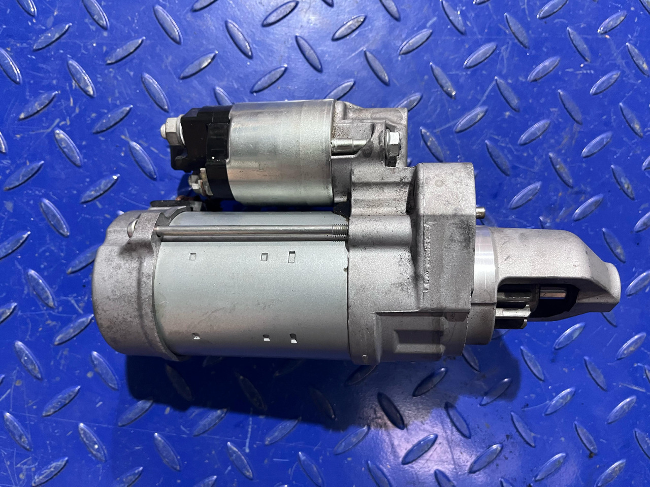 DENSO BMW Starter 8657337 M5 F90 M8 F91 F92 S63M G05 M50IX G14 M850IX - Starter: billede 2 DENSO BMW Starter 8657337 M5 F90 M8 F91 F92 S63M G05 M50IX G14 M850IX - Starter: billede 2