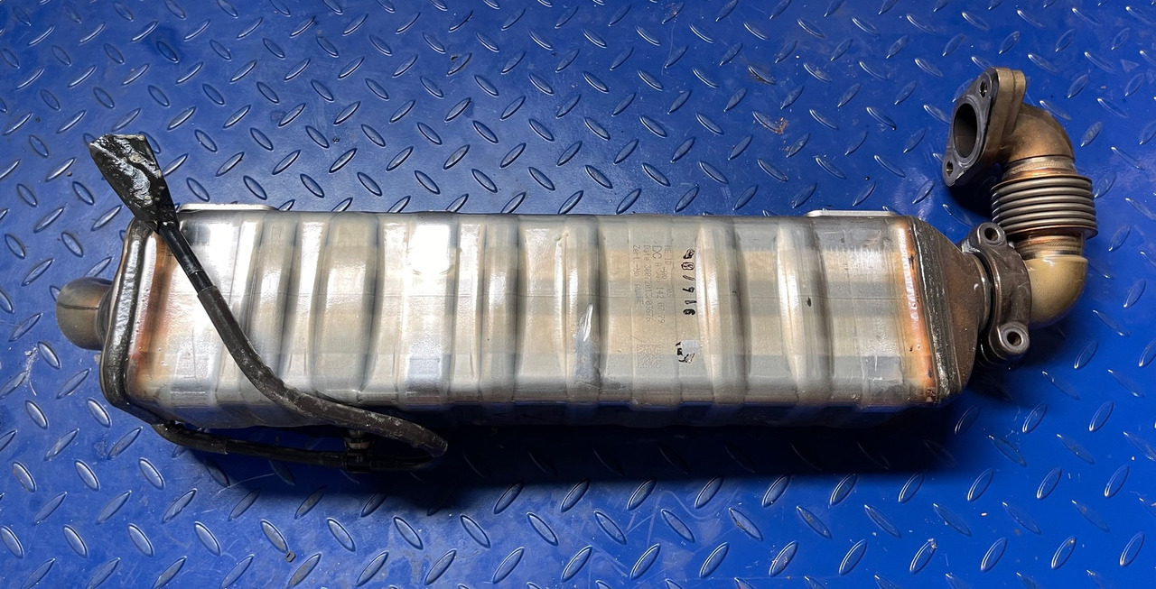 Mercedes Actros Atego EGR Euro 6 A9361420979 - EGR-køler: billede 3 Mercedes Actros Atego EGR Euro 6 A9361420979 - EGR-køler: billede 3