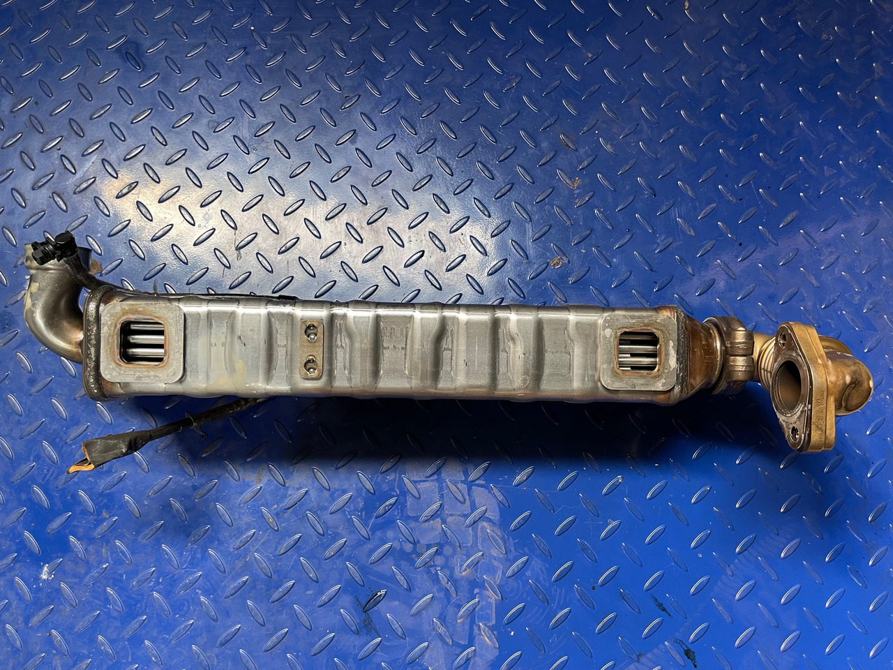 Mercedes Actros Atego EGR Euro 6 A9361420979 - EGR-køler: billede 1 Mercedes Actros Atego EGR Euro 6 A9361420979 - EGR-køler: billede 1