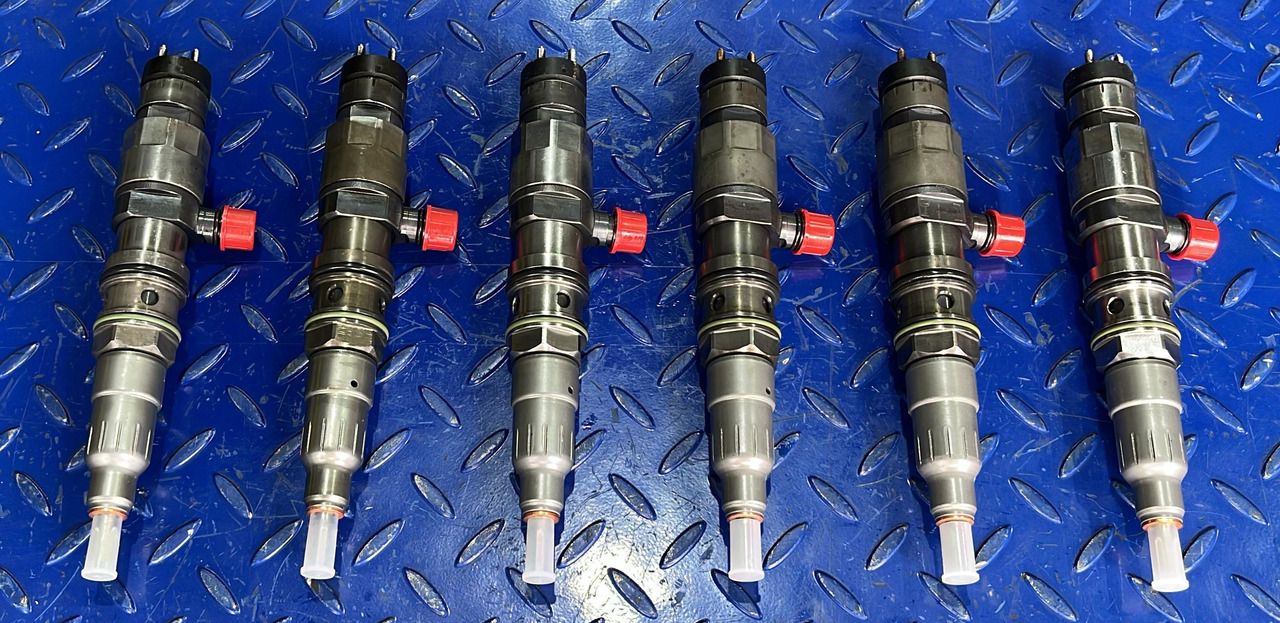 Mercedes Benz Injector Actros MP4 A4700700087 - Injector for Lastbil: billede 1 Mercedes Benz Injector Actros MP4 A4700700087 - Injector for Lastbil: billede 1