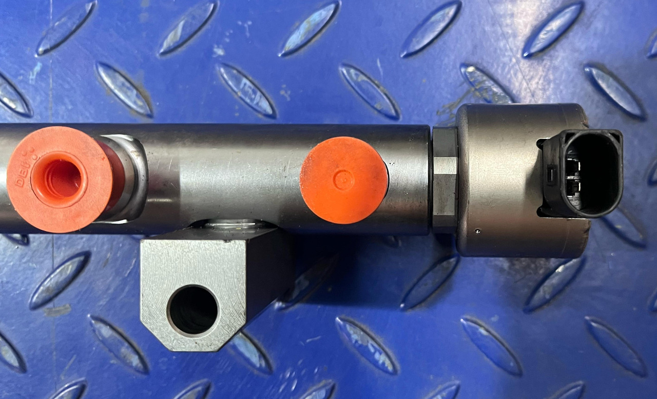 Mercedes Common Rail Pipe A9360780845 - Brændstofsystem: billede 1 Mercedes Common Rail Pipe A9360780845 - Brændstofsystem: billede 1