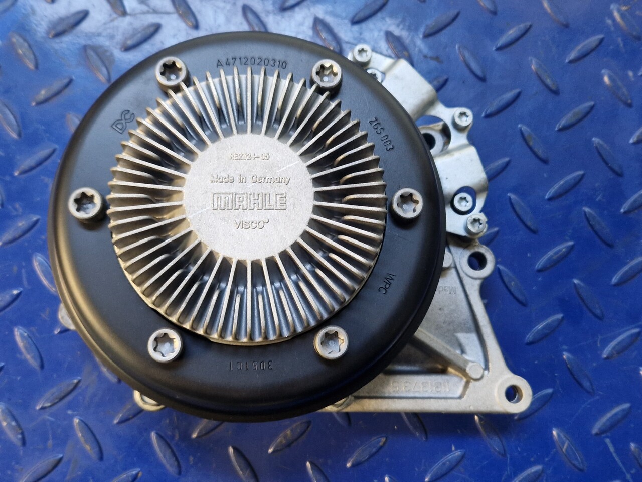 MERCEDES-BENZ Water pump A4712020310 - Reservedel for Øvrig maskin: billede 5 MERCEDES-BENZ Water pump A4712020310 - Reservedel for Øvrig maskin: billede 5