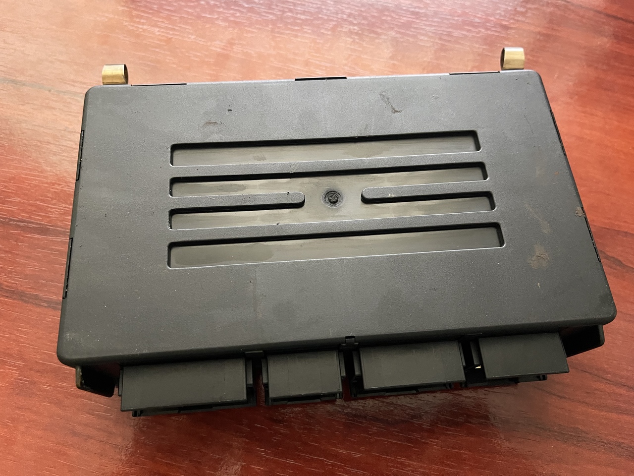 Temic Mercedes Unimog Ecu A0004469835 - Kontrol blok for Øvrig maskin: billede 3 Temic Mercedes Unimog Ecu A0004469835 - Kontrol blok for Øvrig maskin: billede 3