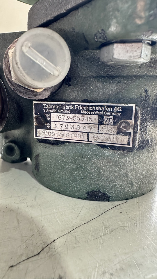 Mercedes Servo Hidraulik Pump 7673955546 - Hydraulikpumpe: billede 1 Mercedes Servo Hidraulik Pump 7673955546 - Hydraulikpumpe: billede 1