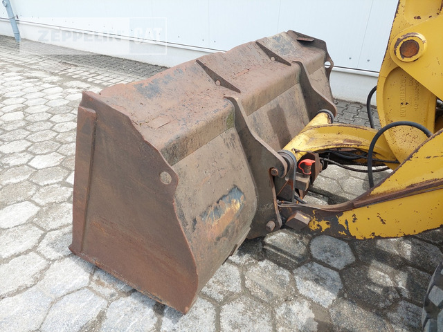 Gummihjulslæsser Cat 908M: billede 10 Gummihjulslæsser Cat 908M: billede 10