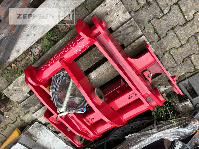 Cat Primärprodukte Kompo - Hurtigskift for Entreprenørmaskin: billede 1 Cat Primärprodukte Kompo - Hurtigskift for Entreprenørmaskin: billede 1