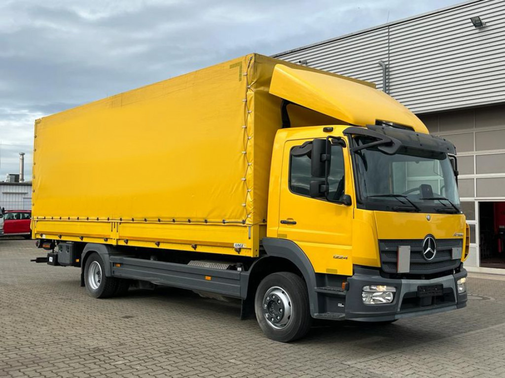 MERCEDES-BENZ Mercedes-Benz Atego Pritsche LBW 1224 L - Lastbil med presenning: billede 2 MERCEDES-BENZ Mercedes-Benz Atego Pritsche LBW 1224 L - Lastbil med presenning: billede 2