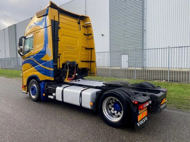 Volvo FH 13.460 trekker, met XL cabine, special paint en incl parc cool, fridge, - Trækker: billede 3 Volvo FH 13.460 trekker, met XL cabine, special paint en incl parc cool, fridge, - Trækker: billede 3