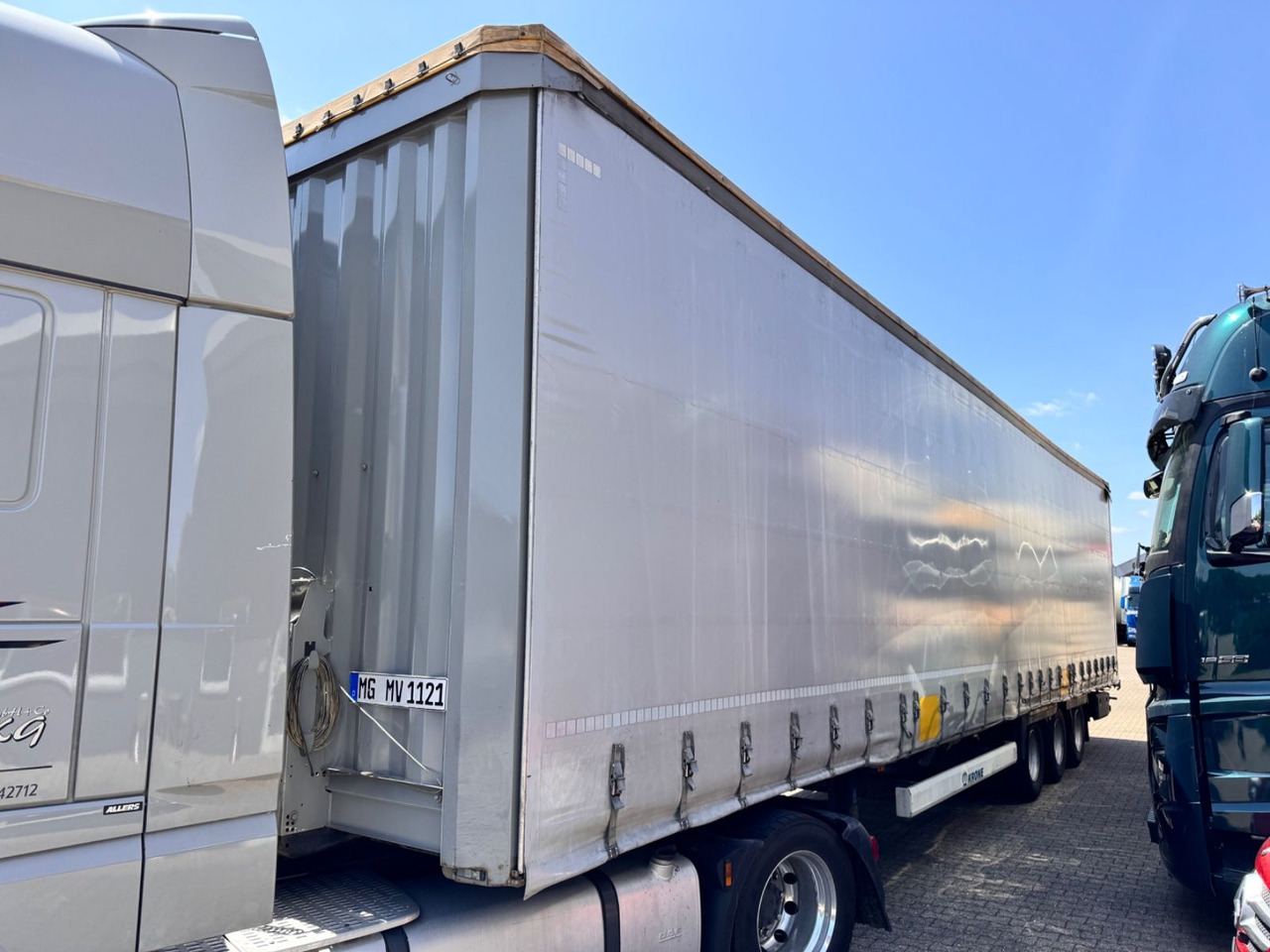 Krone SD Curtainsider MEGA Jumbo XL Zert Getränke etc - Gardintrailer: billede 4 Krone SD Curtainsider MEGA Jumbo XL Zert Getränke etc - Gardintrailer: billede 4